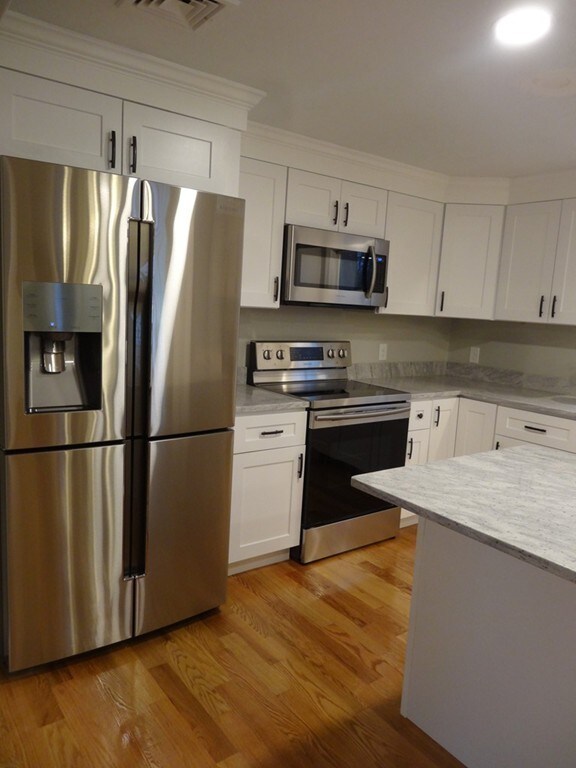 13 Bodio Cir, Milford, MA 01757 - photo 4