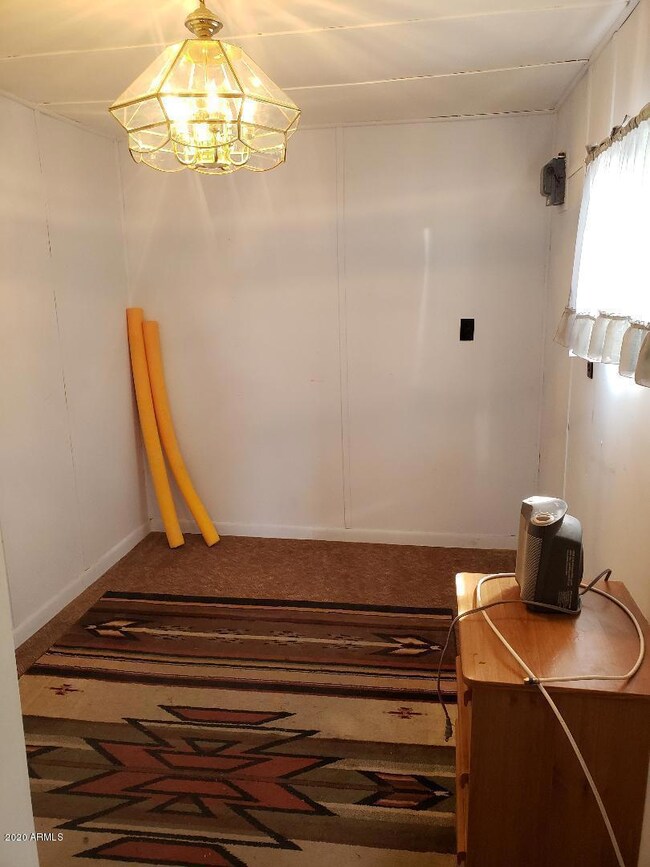 301 Guest room in AZ room