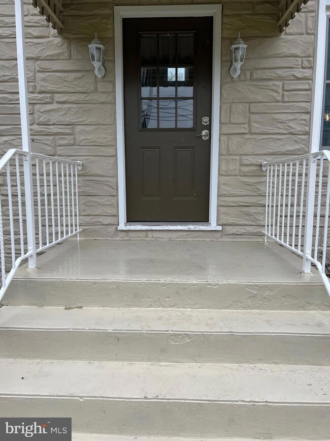 128 Tuckahoe Rd, Washington Township, NJ 08080 - photo 2