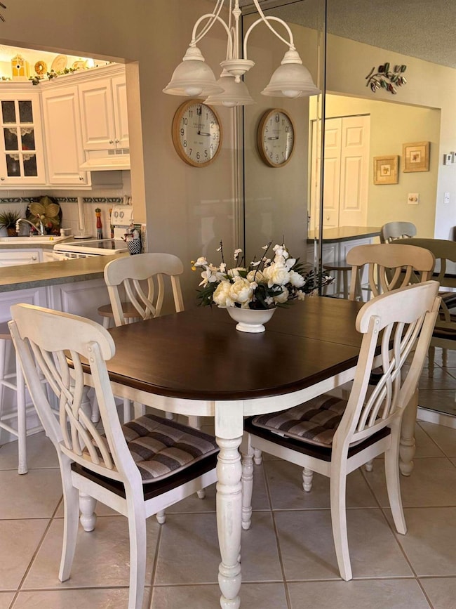 321 Knotty Pine Cir unit A-2, Greenacres, FL 33463 - photo 3