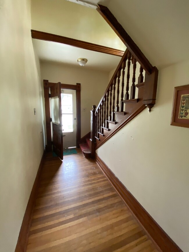 221 N Van Buren St, Batavia, IL 60510 - photo 6