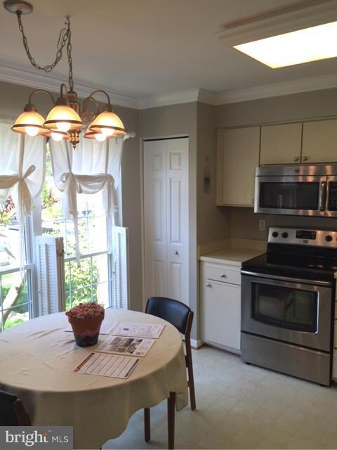 23 Hunting Horn Cir, Reisterstown, MD 21136 - photo 5