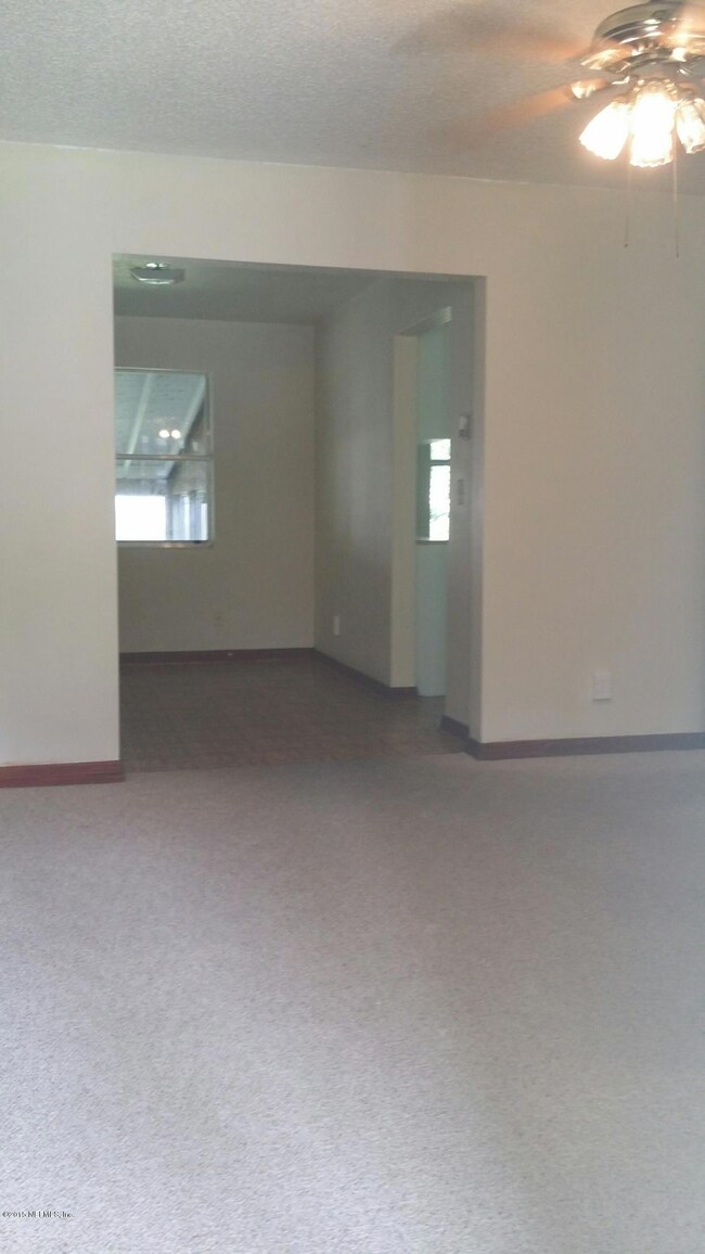 5204 Dugdale Rd, Jacksonville, FL 32210 - photo 4