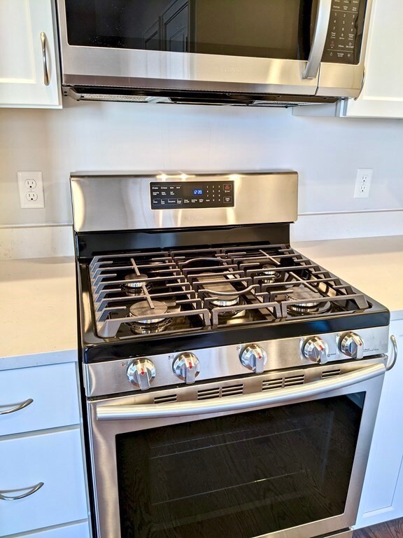 371 Main St unit 9, Woburn, MA 01801 - photo 2