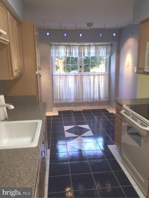 3245 Saint Florence Terrace, Olney, MD 20832 - photo 5