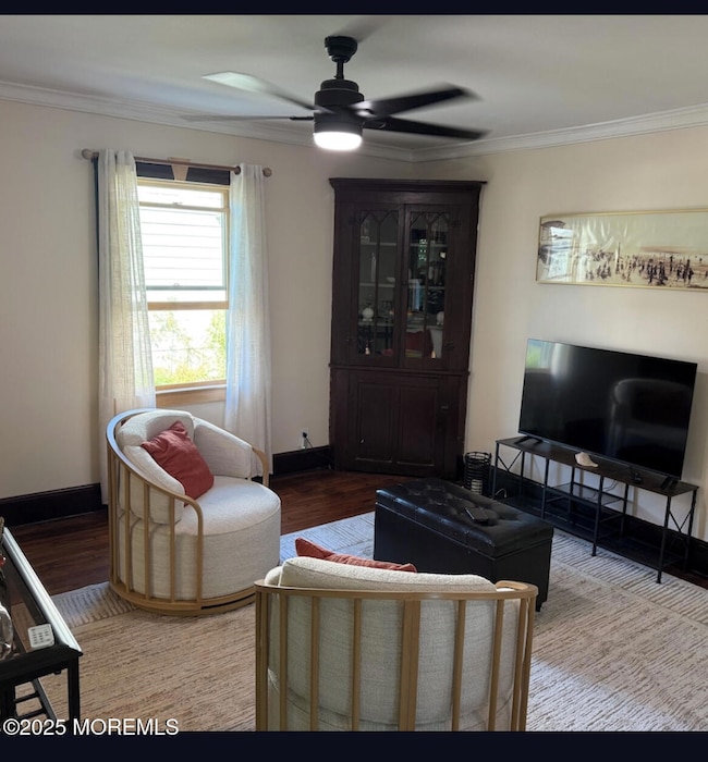 1302 Comstock St, Asbury Park, NJ 07712 - photo 4