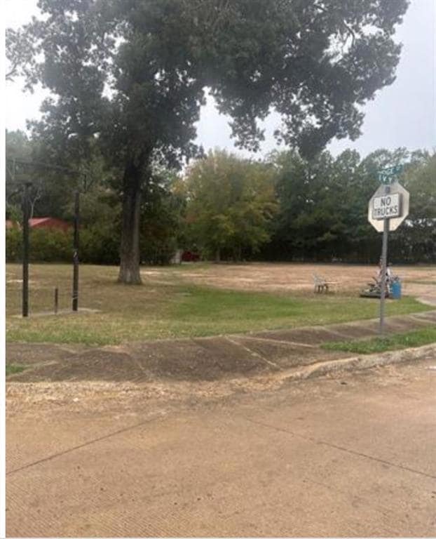 8032 Ridge St, Pollock, LA 71467 - photo 3