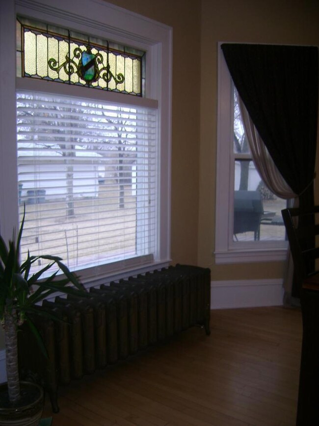 diningrmwindow