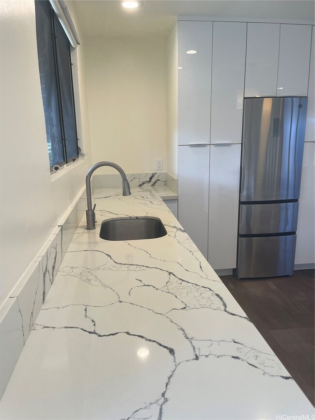 1457 Hunakai St unit 4, Honolulu, HI 96816 - photo 7