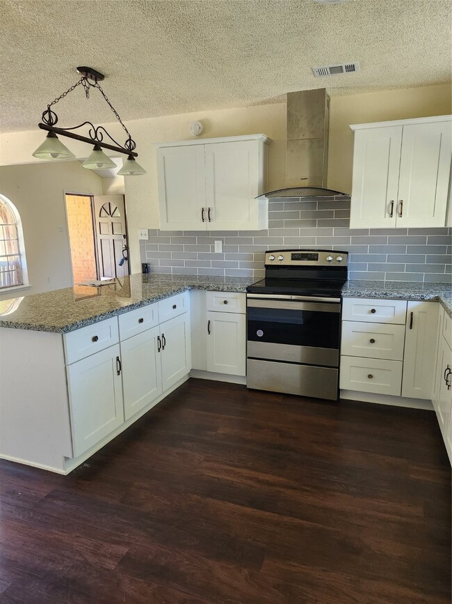 2135 County Road 540, Alvin, TX 77511 - photo 7