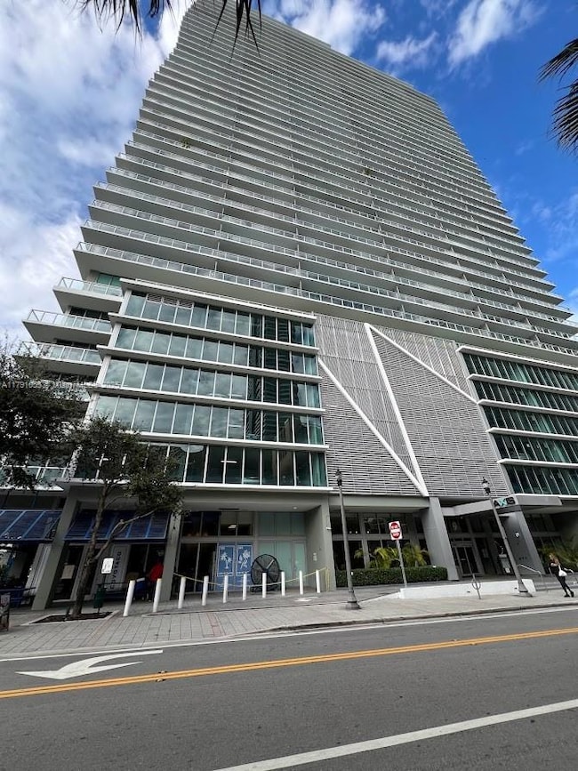 Axis at Brickell Village unit 1710-S, Miami, FL 33130 - photo 2