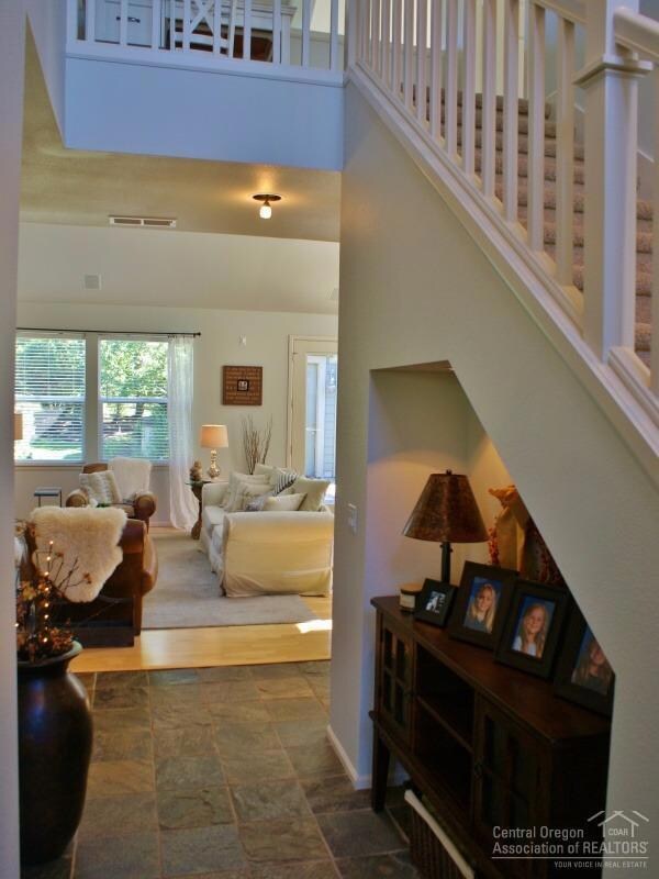 19325 Blue Lake Loop, Bend, OR 97702 - photo 2