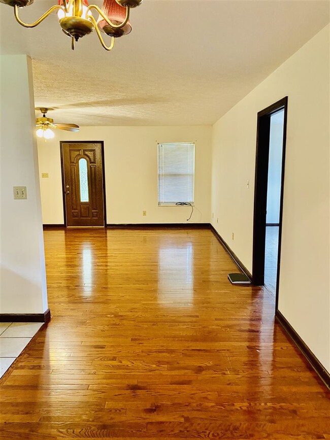 1656 Jellicorse Rd, Morristown, TN 37814 - photo 7