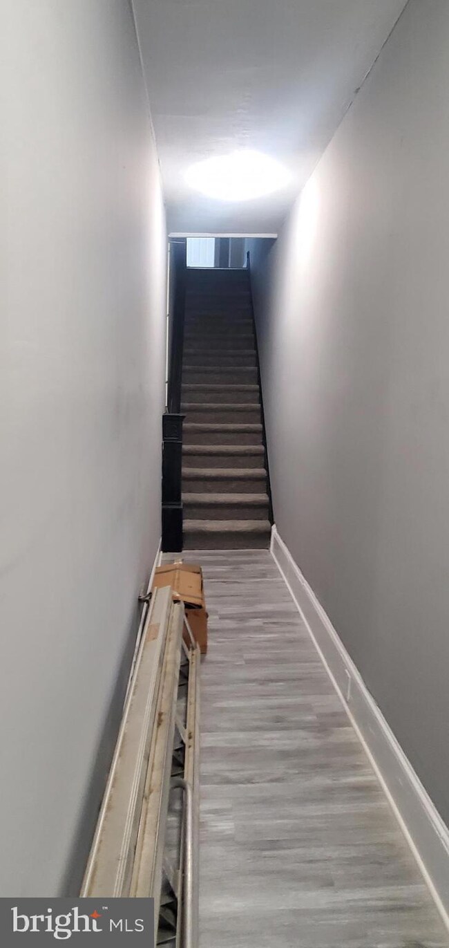 27 E Glenside Ave unit 2, Glenside, PA 19038 - photo 2