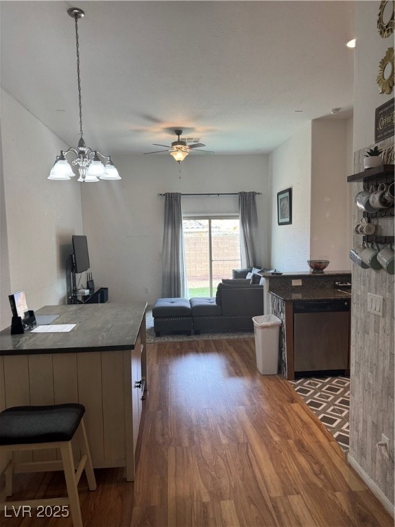 696 Yew Barrow Ct, Henderson, NV 89011 - photo 3