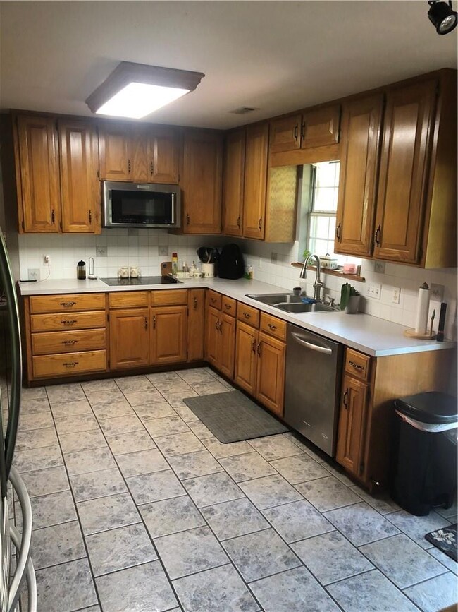 15709 Oak Chase Dr, Fayetteville, AR 72704 - photo 7