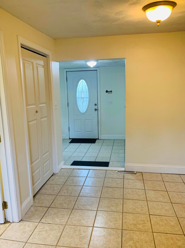 Kitchen and Entry