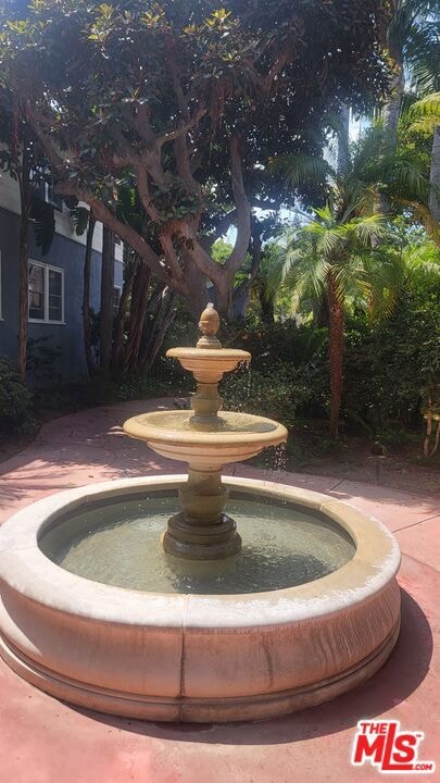 1137 26th St unit B, Santa Monica, CA 90403 - photo 2