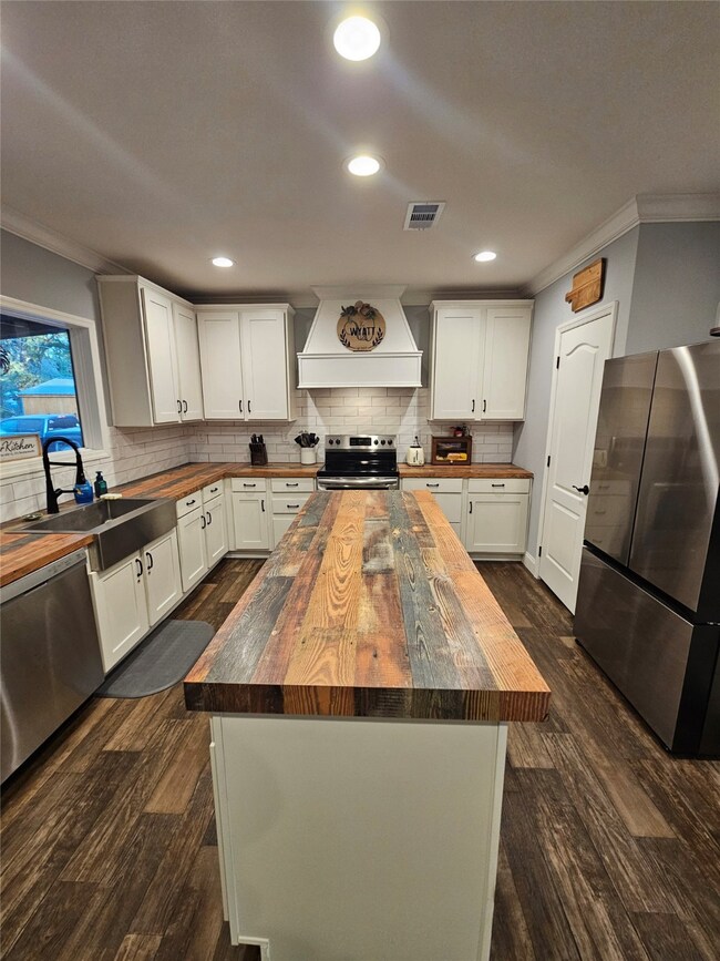 220 Private Rd, Groesbeck, TX 76642 - photo 4