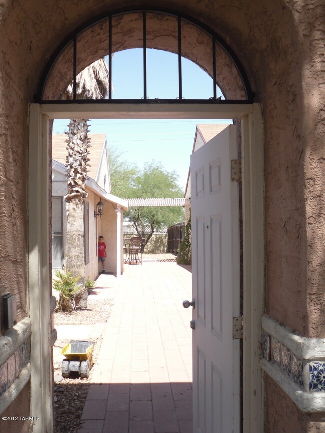 Private security entry into Courtyard...