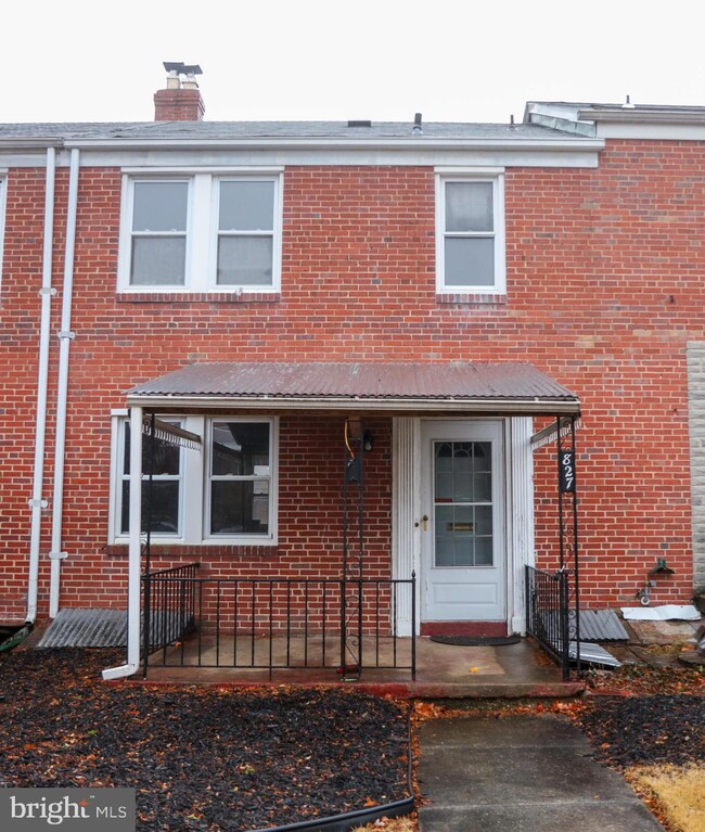 827 N Chapel Gate Ln, Baltimore, MD 21229 - photo 2