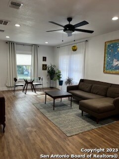 625 E Evergreen St, San Antonio, TX 78212 - photo 3