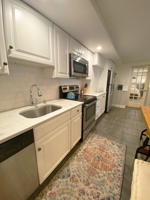 159 Dorchester St unit B, Boston, MA 02127 - photo 3