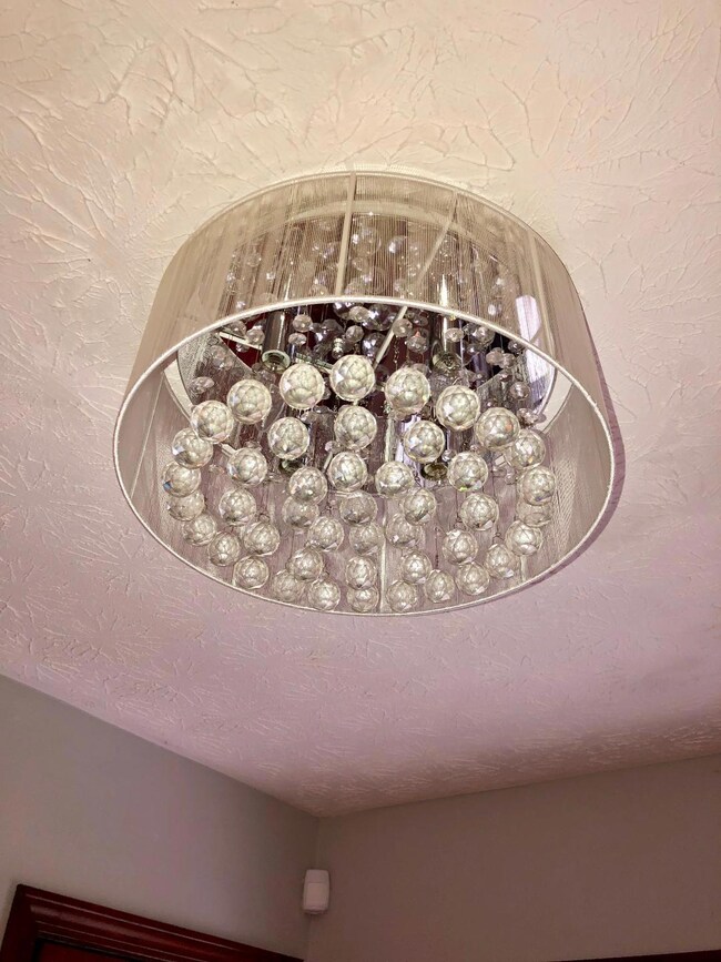 Mink foyer light