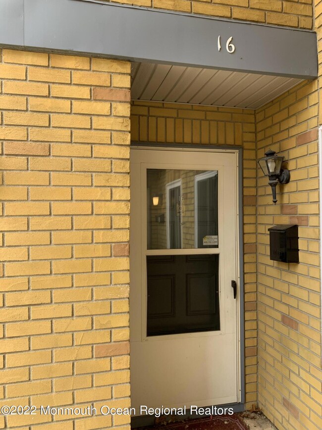 16 Newport Ct unit 225, Brick, NJ 08724 - photo 4