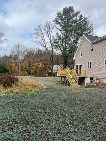 131 Old Elm St, Mansfield, MA 02048 - photo 4