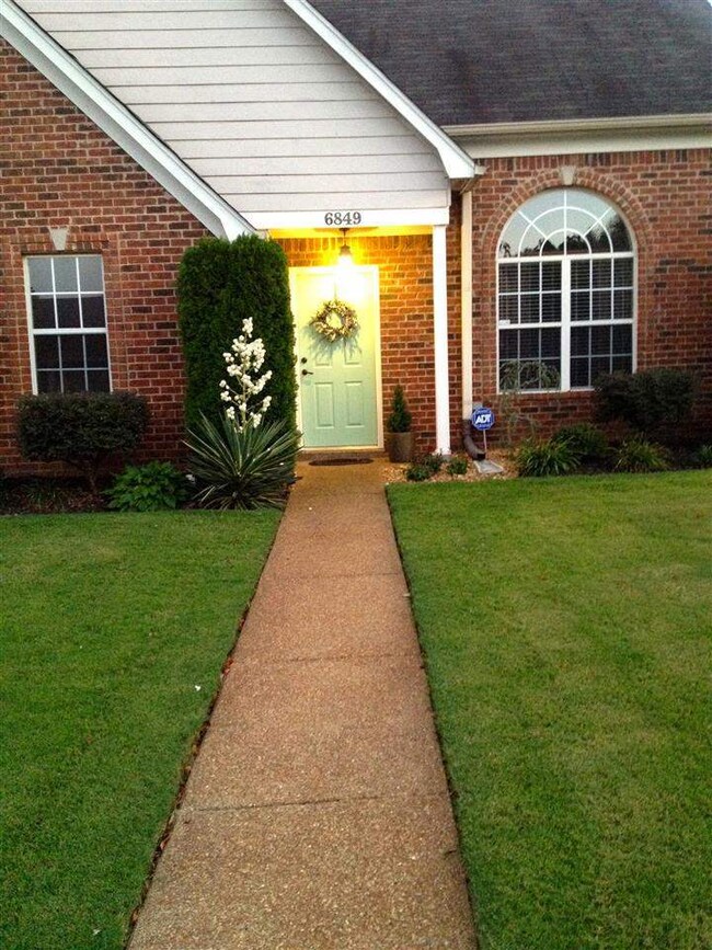 Very well maintained home with beautiful landscapi
