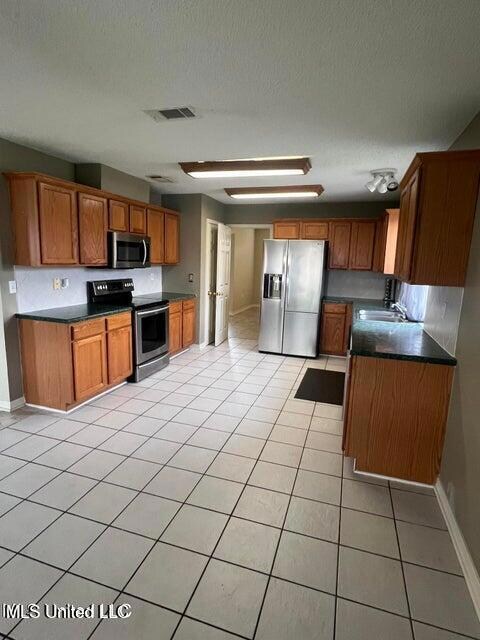 922 Wildwood Ln, Biloxi, MS 39532 - photo 7