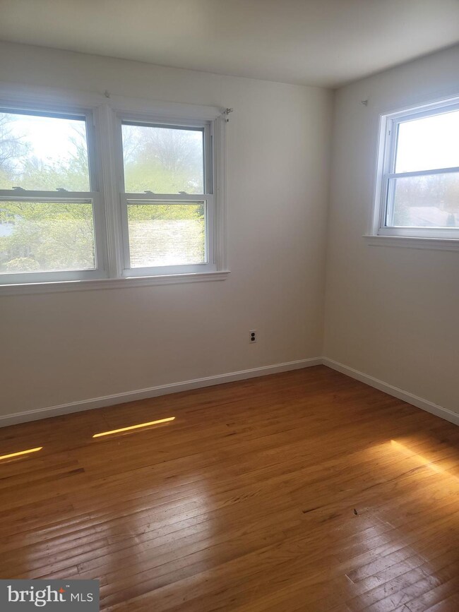 3311 Altamont Dr, Wilmington, DE 19810 - photo 6