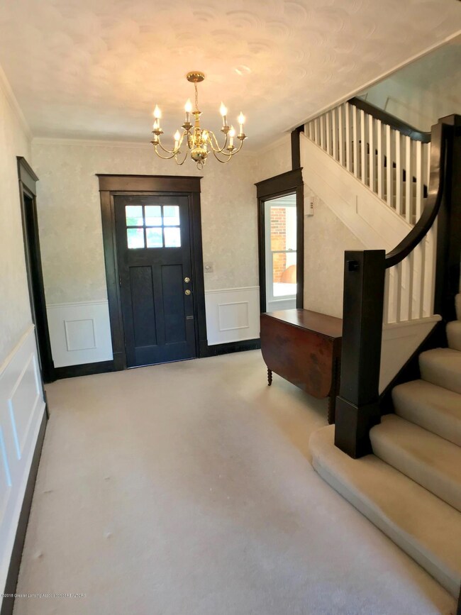 2126 Moores River Dr, Lansing, MI 48910 - photo 6