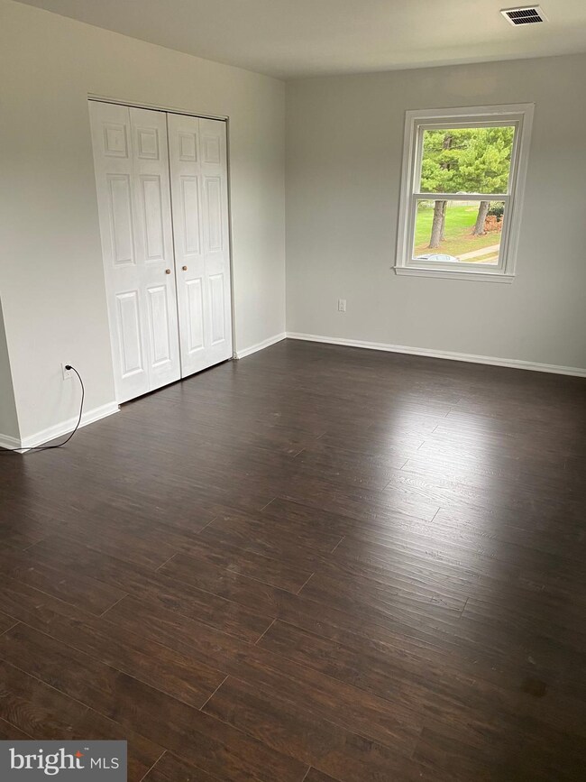 8620 Newton Place, Manassas, VA 20111 - photo 6