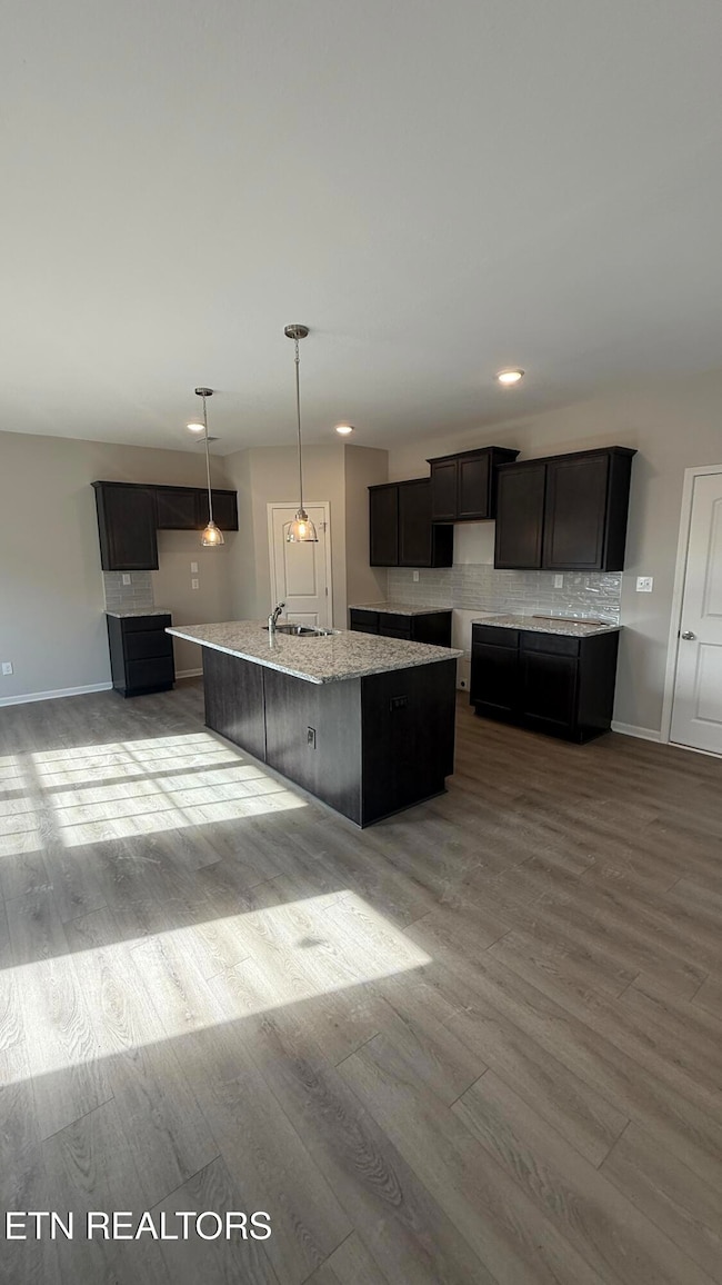 8902 Keenberg Ln, Knoxville, TN 37931 - photo 3