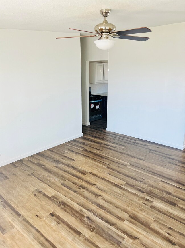 608 Boyce Ave, Alamogordo, NM 88310 - photo 4