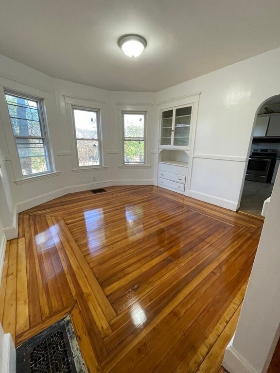 26 Walton St unit 1, Dorchester Center, MA 02124 - photo 2