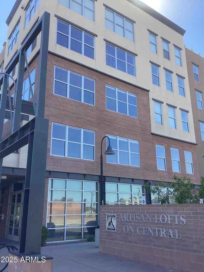1326 N Central Ave unit 303, Phoenix, AZ 85004 - photo 2