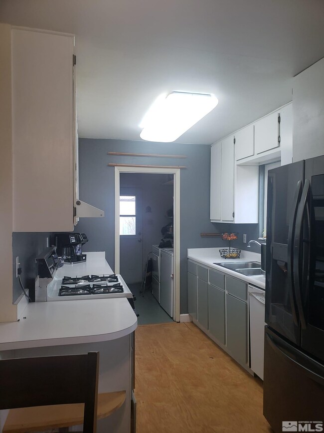 1593 N O Brien Way, Sparks, NV 89431 - photo 6