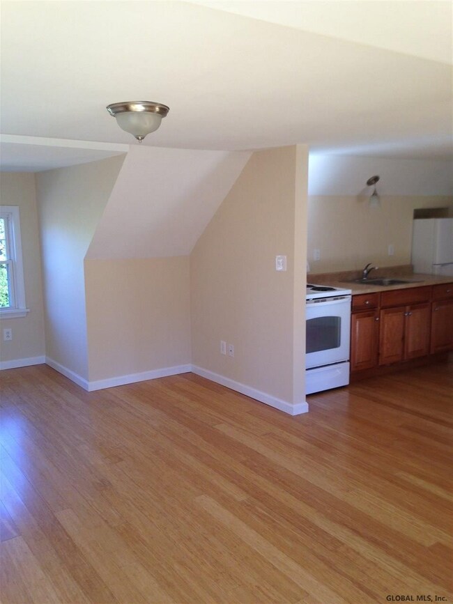 32 Hilton Rd, Slingerlands, NY 12159 - photo 4