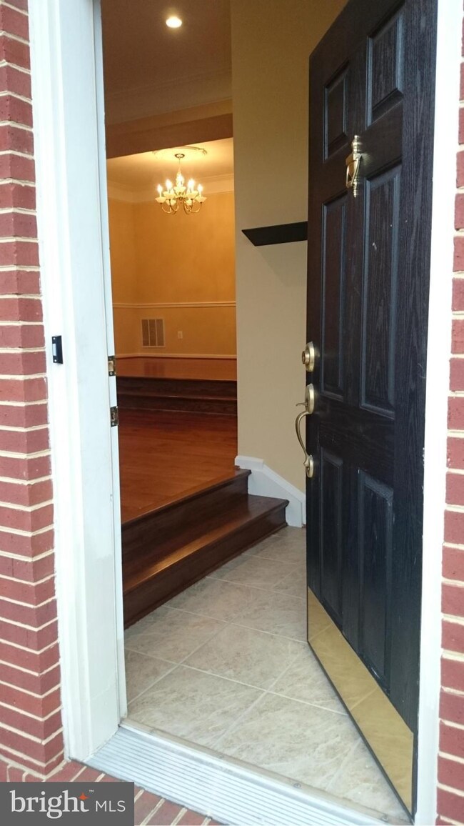 25152 Boomerang Terrace, Stone Ridge, VA 20105 - photo 2