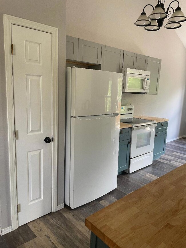 kitchen2