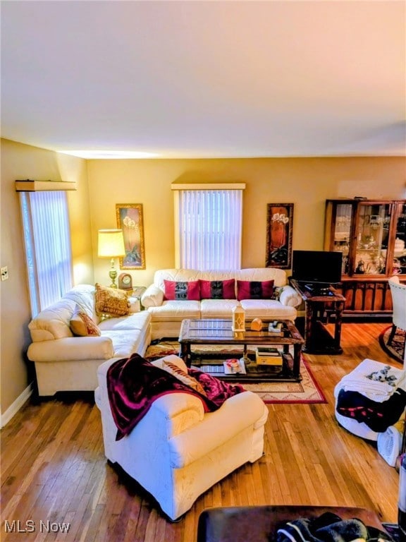 1026 Seward Ave, Akron, OH 44320 - photo 3