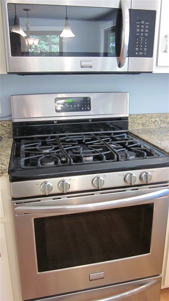 9 Partridge Ln, Merrimack, NH 03054 - photo 6