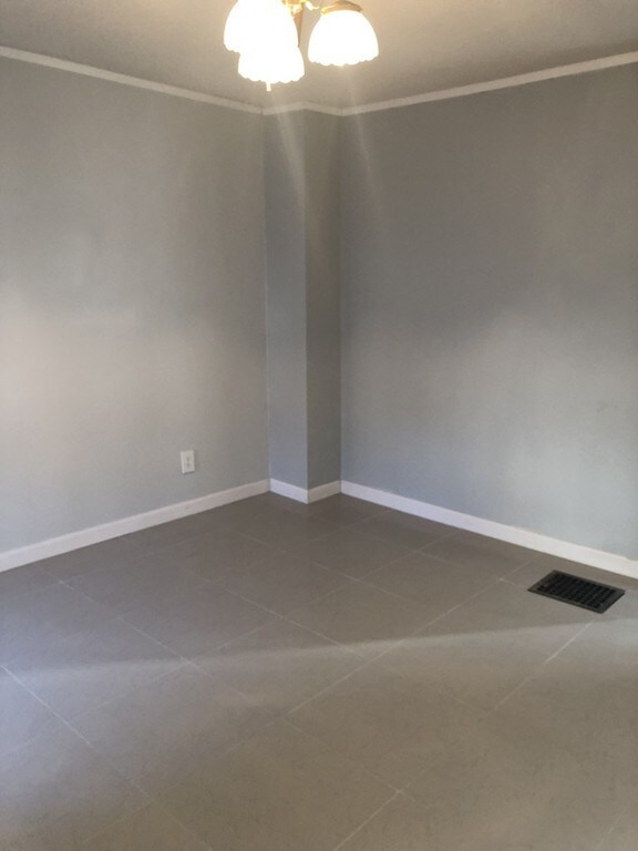 43 Green St, Haverhill, MA 01830 - photo 3