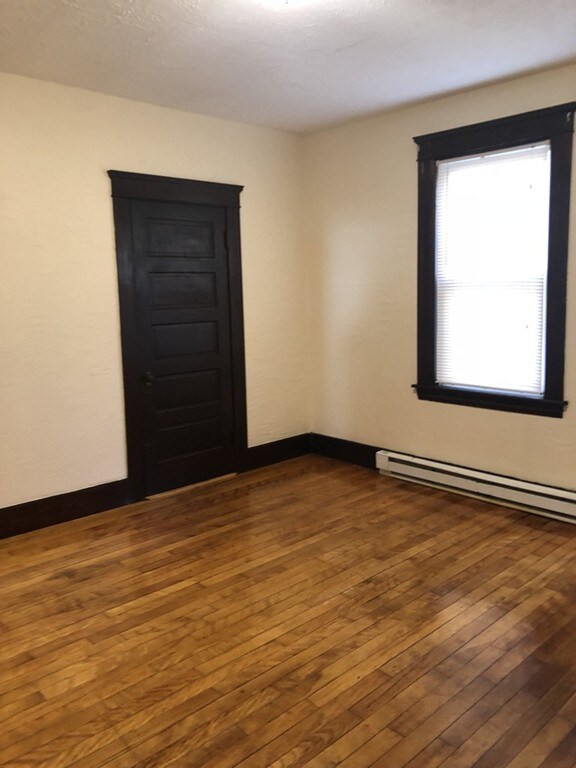 101 Arthur St, Worcester, MA 01604 - photo 7