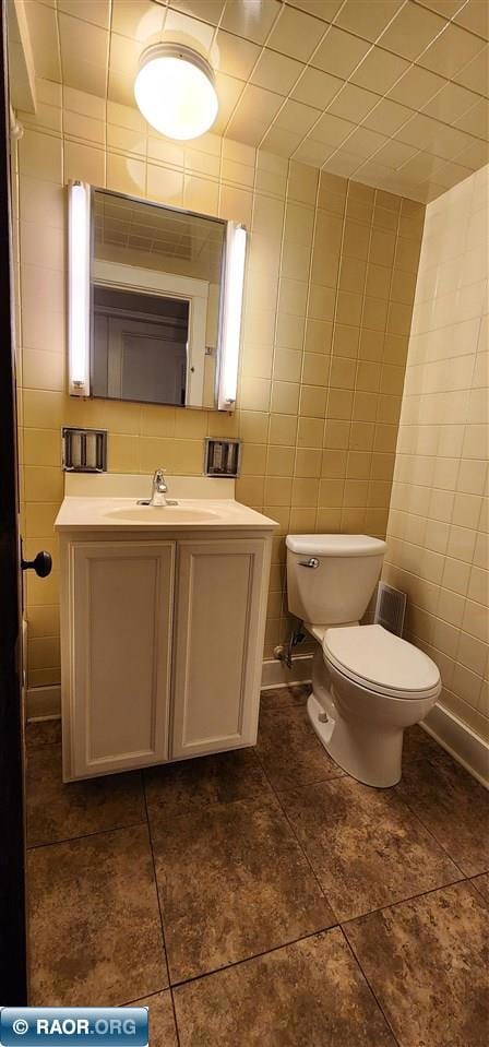 409 Grant Ave, Eveleth, MN 55734 - photo 7