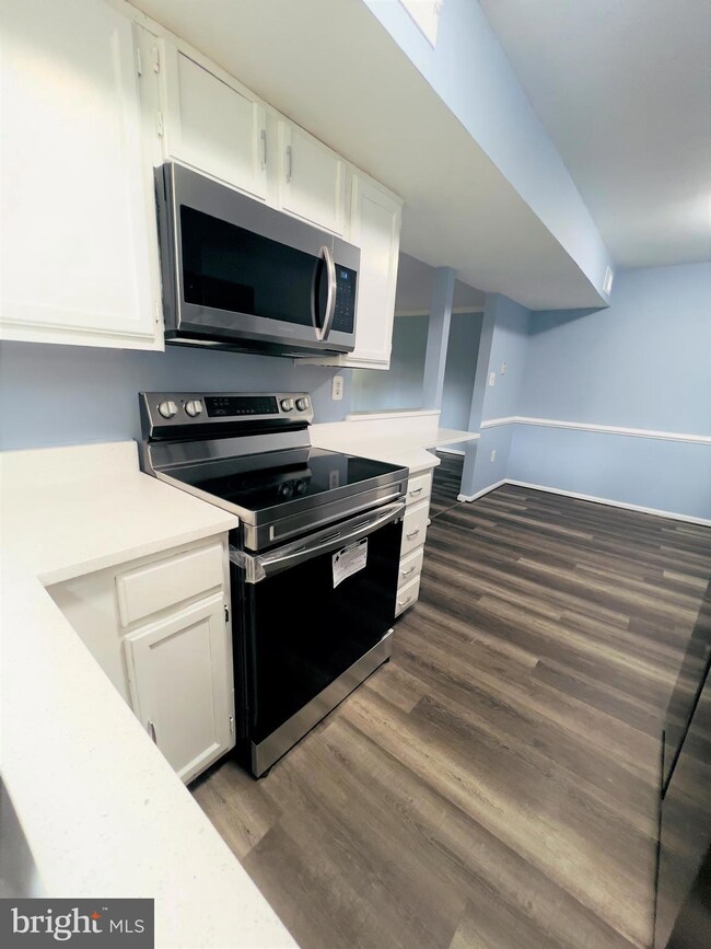 2767 Bordeaux Place unit 24B2, Woodbridge, VA 22192 - photo 7