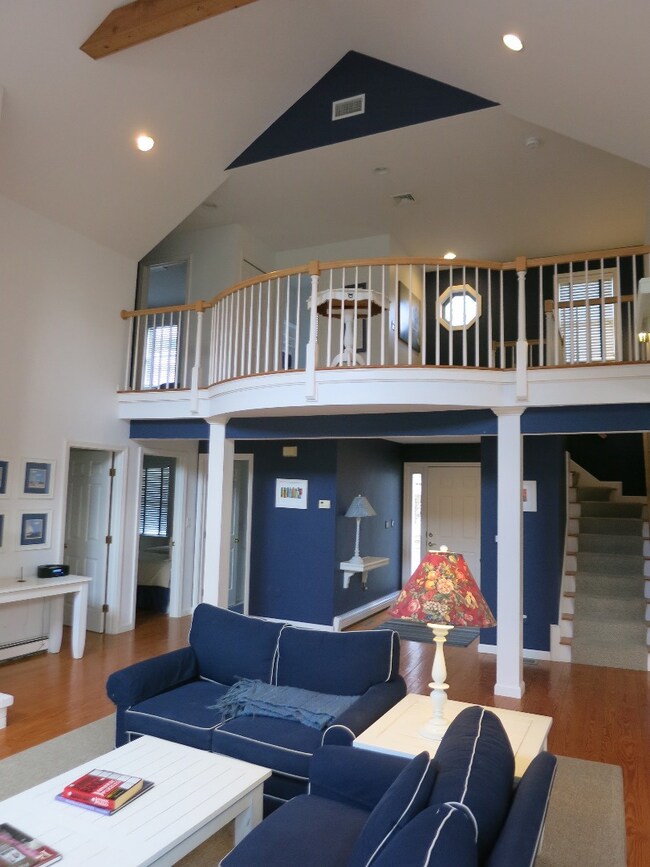 4 Plantingfield Way, Edgartown, MA 02539 - photo 7